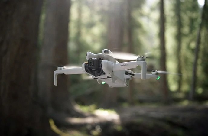 DRON DJI MINI 4 PRO 249 G 4K/100FPS 2590 MAH RC-N2 4000 M Liczba śmigieł 4