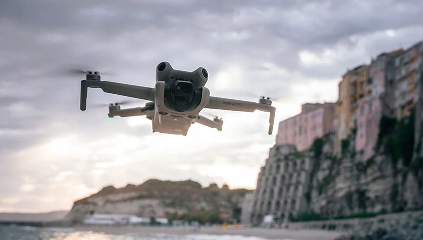 DRON DJI MINI 4 PRO 249 G 4K/100FPS 2590 MAH RC-N2 4000 M Rozdzielczość aparatu 48 Mpx